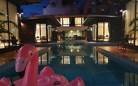 Atside Poolvilla